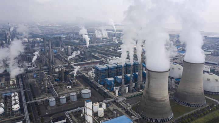 Китай может сократить выбросы на 1,6 млрд тонн за счет зеленых инвестиций