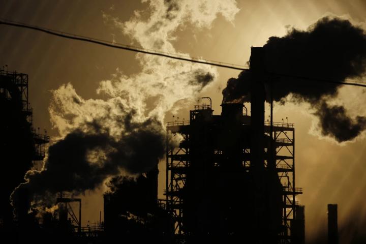 Отмена отчетности по выбросам в США угрожает нефтегазовой отрасли