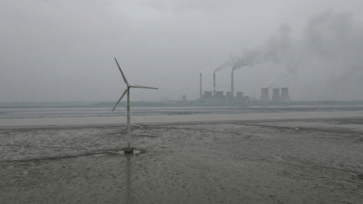 Энергопереход Бангладеш под угрозой: коррупция и бюрократия душат сектор ВИЭ