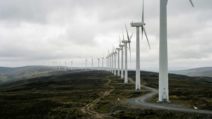 Ветер рекордов: всего за год мир нарастил ветромощности на треть